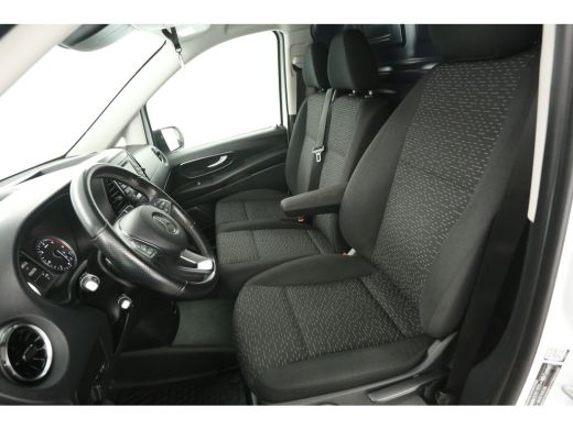 Mercedes-Benz Vito 114 CDI Lang | Aut. | Airco | Cruise | Camera | Carplay | 3-Zits | Navi | 2xSchuifdeur | Trekh. |... ActivLease financial lease