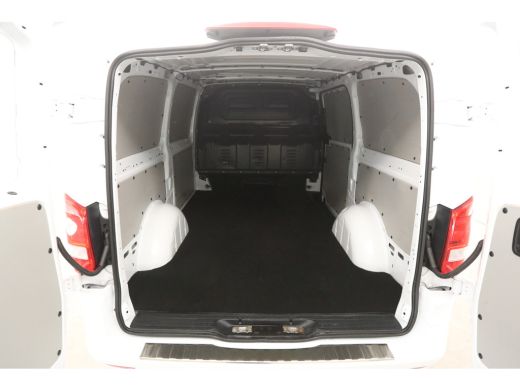 Mercedes-Benz Vito 114 CDI Lang | Automaat | Airco | Adap. Cruise | 3-Zits | Carplay | Stoelverw. | Trekh. ActivLease financial lease