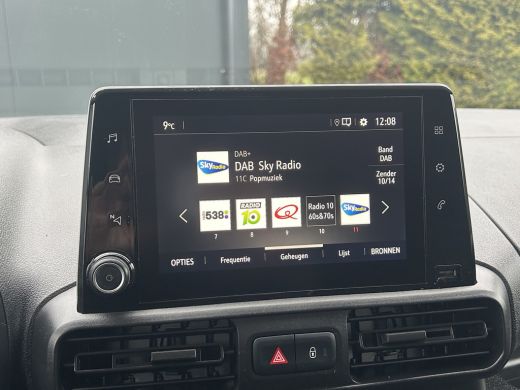 Opel Combo 1.5D 102 PK / 1e EIG. / L2H1 / GLOBELYST INRICHTING / AIRCO / CRUISE / NAVI / APPLE CARPLAY ActivLease financial lease