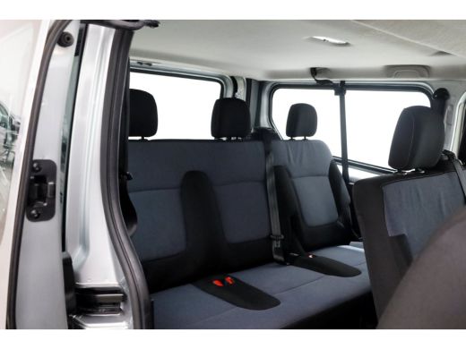 Opel Vivaro Combi 1.6 CDTI 120pk E6 L2H1 Personenbus Incl BTW/BPM 01-2019 ActivLease financial lease