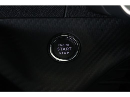 Peugeot 2008 1.2 Turbo 130-PK GT | Achteruitrijcamera | Actieve noodgeval assistent | Airco (automatisch) ActivLease financial lease