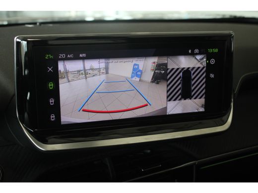 Peugeot 2008 1.2 Turbo 130-PK GT | Achteruitrijcamera | Actieve noodgeval assistent | Airco (automatisch) ActivLease financial lease