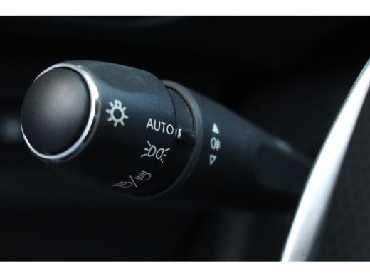 Peugeot 3008 1.6 HYbrid 225 GT ActivLease financial lease