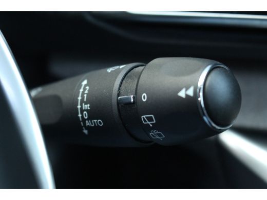 Peugeot 3008 1.6 HYbrid 225 GT ActivLease financial lease