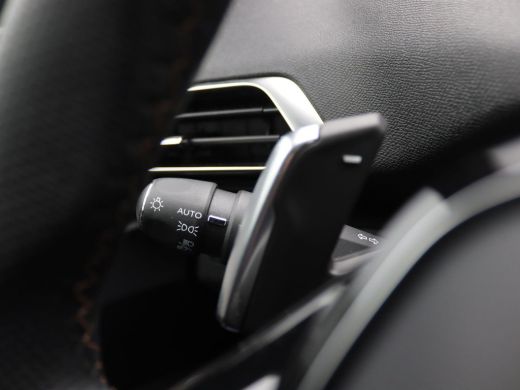 Peugeot 3008 1.6 HYbrid4 GT Pack Business 300PK Aut. SOH 100%, Pano-Schuifdak, Keyless, Stoelverwarming, Achte... ActivLease financial lease