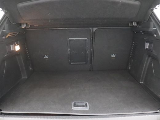 Peugeot 3008 1.6 HYbrid4 GT Pack Business 300PK Aut. SOH 100%, Pano-Schuifdak, Keyless, Stoelverwarming, Achte... ActivLease financial lease