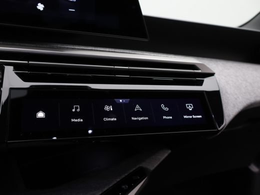 Peugeot 5008 1.2 Hybrid 136 Allure Automaat | 2 stoelen op derde rij | Achteruitrijcamera | Cruise control ada... ActivLease financial lease