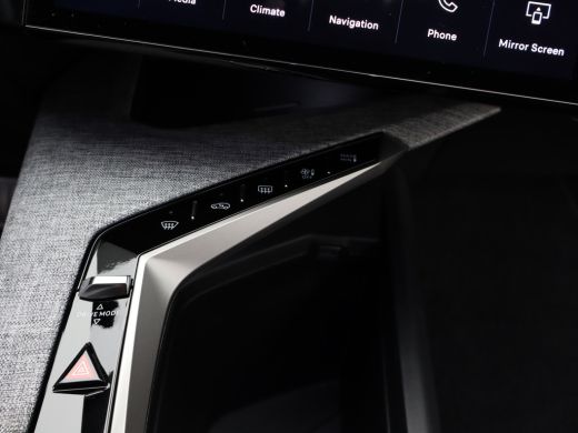 Peugeot 5008 1.2 Hybrid 136 Allure Automaat | 2 stoelen op derde rij | Achteruitrijcamera | Cruise control ada... ActivLease financial lease