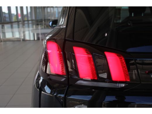 Peugeot 5008 1.2 Turbo 130-PK EAT8 AUTOMAAT Active Pack Business | 2 stoelen op derde rij | Airco (automatisch... ActivLease financial lease