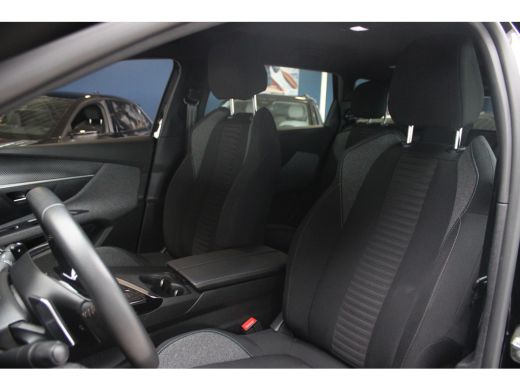 Peugeot 5008 1.2 Turbo 130-PK EAT8 AUTOMAAT Active Pack Business | 2 stoelen op derde rij | Airco (automatisch... ActivLease financial lease