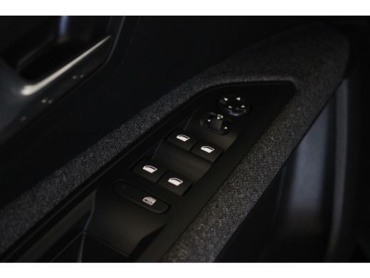 Peugeot 5008 1.2 Turbo 130-PK EAT8 AUTOMAAT Active Pack Business | 2 stoelen op derde rij | Airco (automatisch... ActivLease financial lease