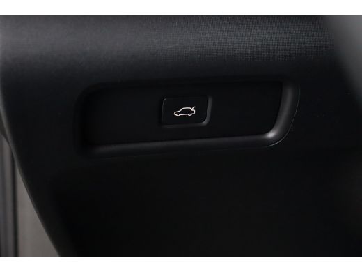 Polestar 2 LONG RANGE SINGLE MOTOR 78KWH / NAVI / CLIMA / FULL-LED / 19" LMV / KEYLESS / ADAPT. CRUISECONTRO... ActivLease financial lease