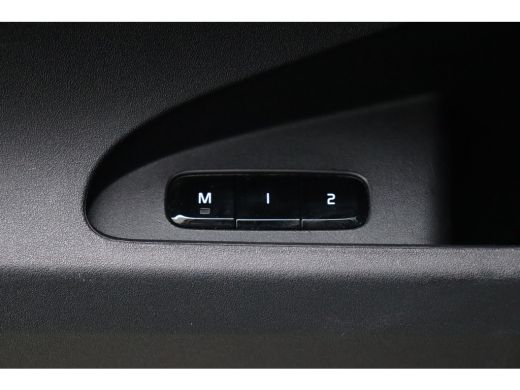 Polestar 2 LONG RANGE SINGLE MOTOR 78KWH / NAVI / CLIMA / FULL-LED / 19" LMV / KEYLESS / ADAPT. CRUISECONTRO... ActivLease financial lease