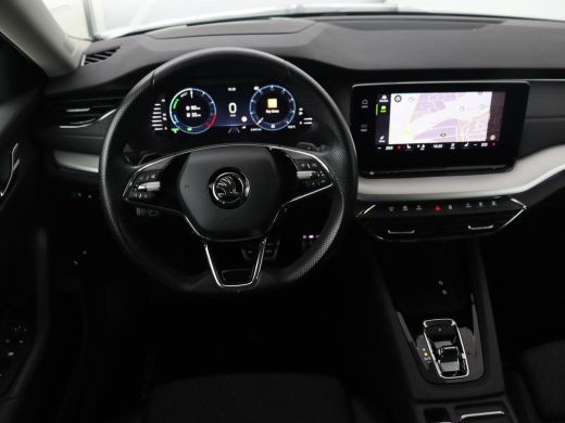 Skoda Octavia 1.4 TSI iV PHEV Business Edition | Head-Up | Stoelverwarming | Adaptive cruise | Camera | Carplay... ActivLease financial lease