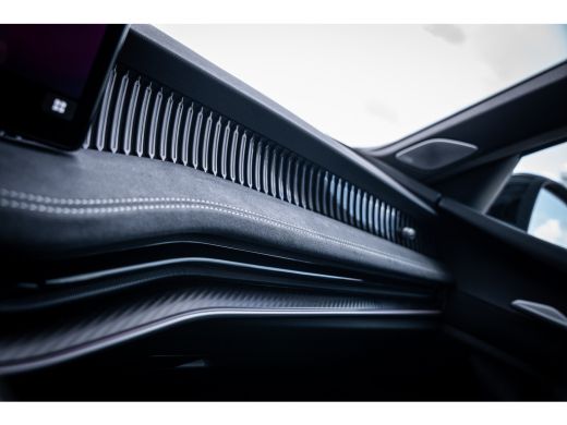 Skoda Superb Combi Sportline Business | Achteruitrijcamera | Climatronic, elektronische airconditioning met 3 ... ActivLease financial lease