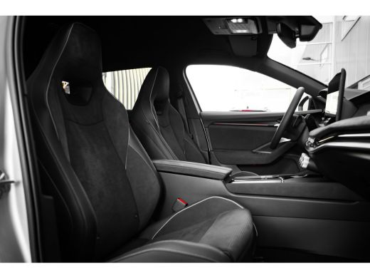 Skoda Superb Combi Sportline Business | Achteruitrijcamera | Climatronic, elektronische airconditioning met 3 ... ActivLease financial lease