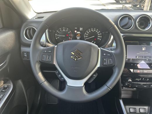 Suzuki Vitara 1.4 Boosterjet Style Smart Hybrid ActivLease financial lease