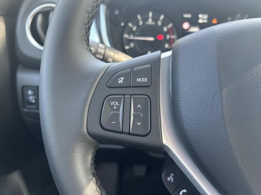 Suzuki Vitara 1.4 Boosterjet Style Smart Hybrid ActivLease financial lease