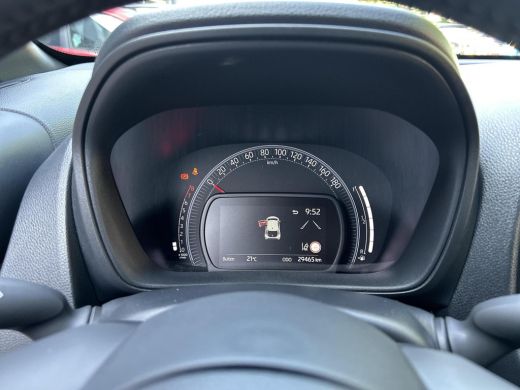 Toyota Aygo 1.0 VVT-i MT Play ActivLease financial lease