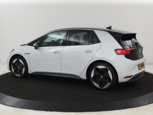 Volkswagen ID.3 First Max 58 kWh | Panoramadak | Head-Up | Stoelverwarming | Massage | Matrix LED | Adaptive crui... ActivLease financial lease