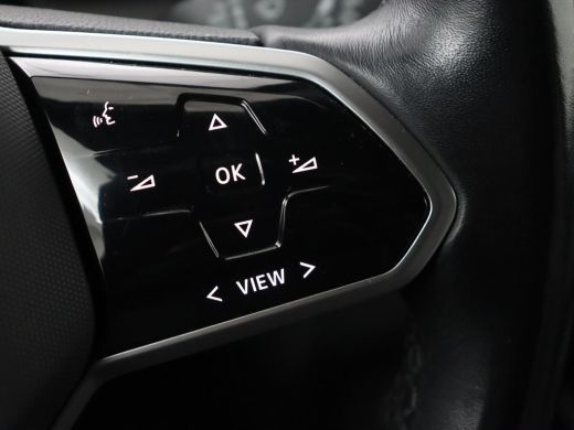 Volkswagen ID.3 First Max 58 kWh | Panoramadak | Head-Up | Stoelverwarming | Massage | Matrix LED | Adaptive crui... ActivLease financial lease