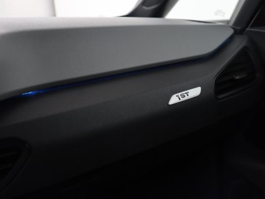 Volkswagen ID.3 First Max 58 kWh | Panoramadak | Head-Up | Stoelverwarming | Massage | Matrix LED | Adaptive crui... ActivLease financial lease