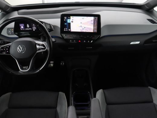 Volkswagen ID.3 First Max 58 kWh | Panoramadak | Head-Up | Stoelverwarming | Massage | Matrix LED | Adaptive crui... ActivLease financial lease