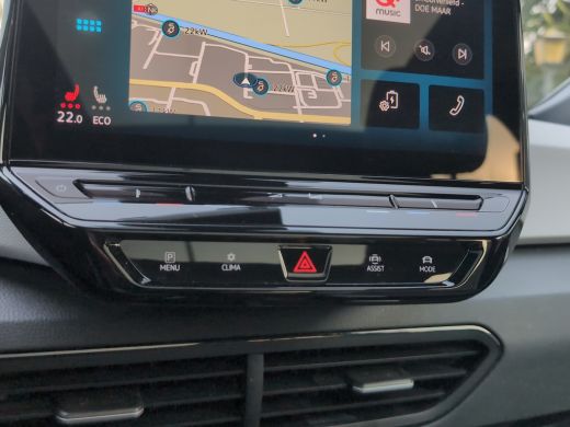 Volkswagen ID.3 First Max 58 kWh | Trekhaak | Panoramadak | Adap. Cruise | Navigatie | Elek Stoelen ActivLease financial lease