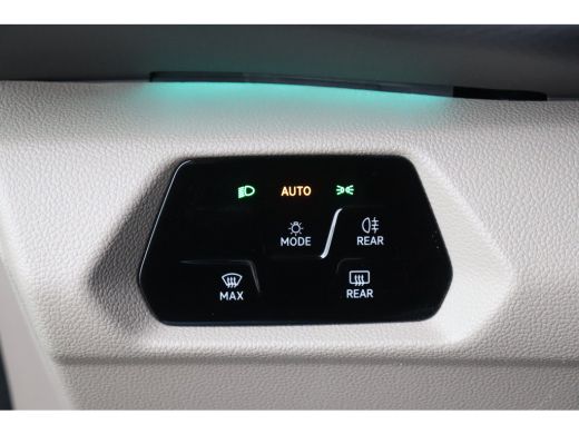 Volkswagen Multivan 1.4 e-HYBRID 217PK L2 7-ZITS BULLI EDITION / NAVI / CLIMA / FULL-LED / PDC / 18" LMV / KEYLESS / ... ActivLease financial lease