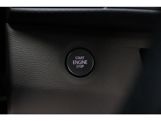 Volkswagen Multivan 1.4 e-HYBRID 217PK L2 7-ZITS BULLI EDITION / NAVI / CLIMA / FULL-LED / PDC / 18" LMV / KEYLESS / ... ActivLease financial lease