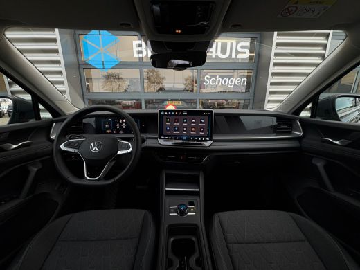 Volkswagen Tayron 1.5 eTSI 150 pk Life 7-DSG | 7 persoons | Achteruitrijcamera | Apple Carplay | Stoel/stuur verwar... ActivLease financial lease