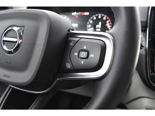 Volvo  XC40 1.5 T4 Recharge Inscription Blond Leder! | LageKM! | VolvoSelekt! | Camera | Stoel/Stuurverw. ActivLease financial lease