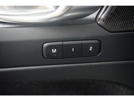 Volvo  XC40 T4 Plus Dark | Sage Green | Harman Kardon | Stoel/Stuurverwarming | Facelift! ActivLease financial lease