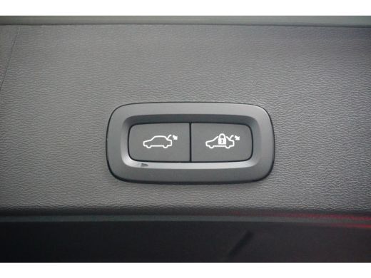 Volvo  XC40 T4 Plus Dark | Sage Green | Harman Kardon | Stoel/Stuurverwarming | Facelift! ActivLease financial lease