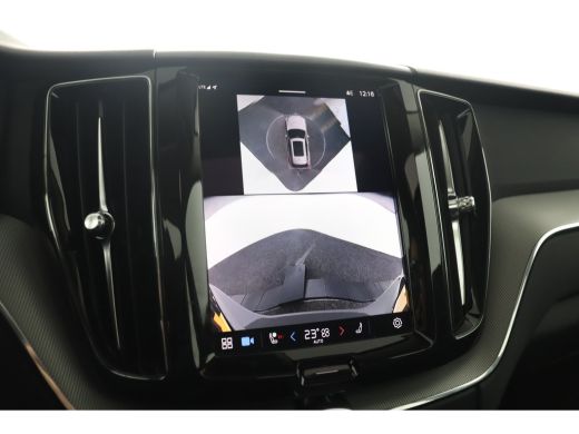 Volvo  XC60 T6 AWD Plus Dark | Stoel + Stuur verwarming | Trekhaak | BLIS | ActivLease financial lease