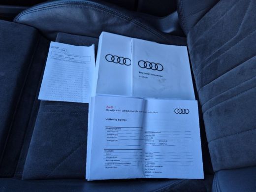 Audi e-tron 55 quattro edition 95 kWh | Trekhaak | Camera | 23 Inch | ActivLease financial lease