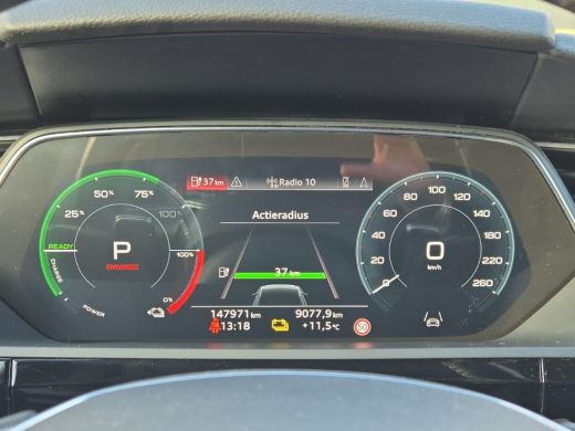 Audi e-tron 55 quattro edition 95 kWh | Trekhaak | Camera | 23 Inch | ActivLease financial lease