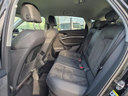 Audi e-tron 55 quattro edition 95 kWh | Trekhaak | Camera | 23 Inch | ActivLease financial lease