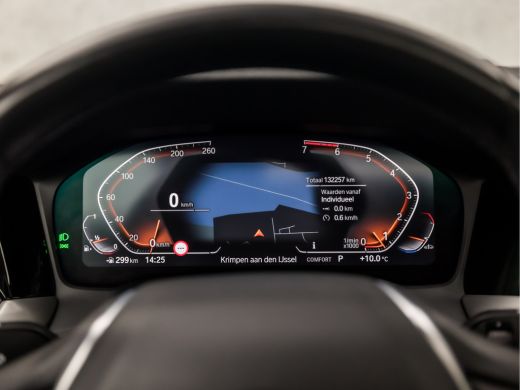 BMW 3 Serie 320i Sportline 184Pk Automaat (SCHUIFDAK, APPLE CARPLAY, GROOT NAVI, GETINT GLAS, SPORTSTOELEN, P... ActivLease financial lease