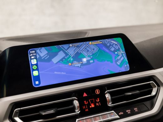 BMW 3 Serie 320i Sportline 184Pk Automaat (SCHUIFDAK, APPLE CARPLAY, GROOT NAVI, GETINT GLAS, SPORTSTOELEN, P... ActivLease financial lease