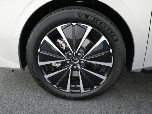 DS No 4 Pallas - E-Tense | Achteruitrijcamera | Parkeersensoren v&oacute;&oacute;r en achter | Rear traffic detection ActivLease financial lease