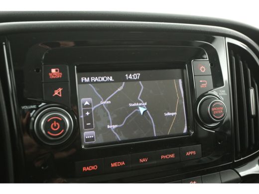 Fiat Dobl&ograve; 1.6 MJ ECO JET 105PK | 3-Zits | Airco | Cruise | Trekhaak | Navigatie ActivLease financial lease