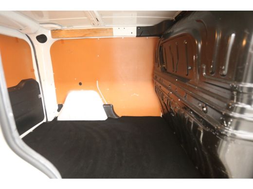 Fiat Dobl&ograve; 1.6 MJ ECO JET 105PK | 3-Zits | Airco | Cruise | Trekhaak | Navigatie ActivLease financial lease