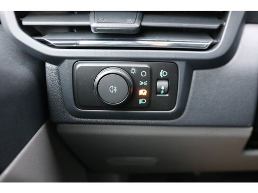 Ford E-Transit Custom 320 L1 H1 Limited 65 kWh 218pk (Wordt verwacht) ActivLease financial lease