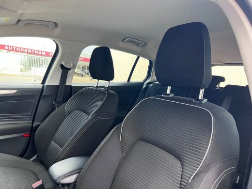 Ford Focus 155pk EcoBoost Hybrid/Titanium-X /B&O/Adaptive/Matrix/Virtual/Trekh. ActivLease financial lease