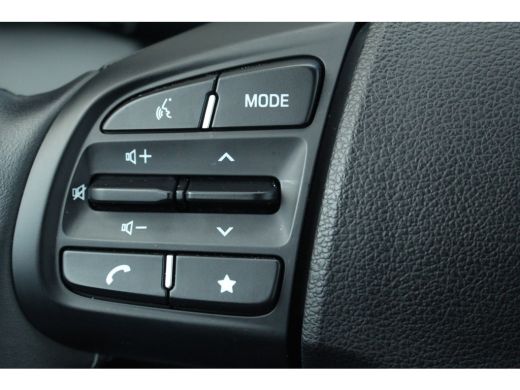 Hyundai i10 1.0 Comfort Smart | Camera | Navigatie | CarPlay | Cruise C. | Airco | DAB+ | Mistlampen | Camera... ActivLease financial lease