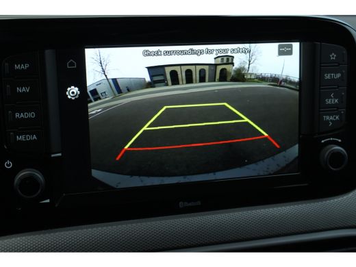 Hyundai i10 1.0 Comfort Smart | Camera | Navigatie | CarPlay | Cruise C. Airco | DAB+ | Mistlampen | Camera |... ActivLease financial lease