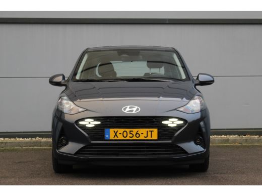 Hyundai i10 1.0 Comfort Smart | Camera | Navigatie | CarPlay | Cruise C. Airco | DAB+ | Mistlampen | Camera |... ActivLease financial lease