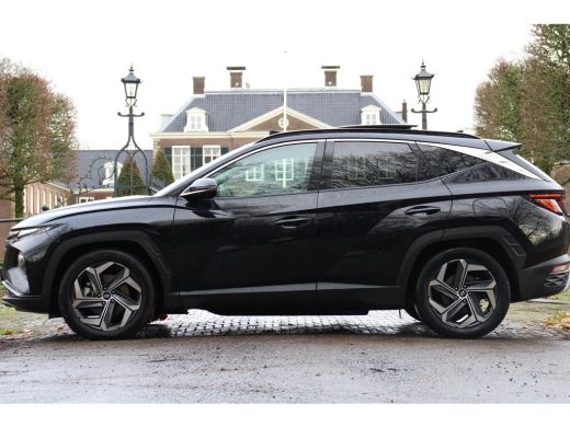 Hyundai Tucson 1.6 T-GDI PHEV Premium Sky 4WD | Demo Deal: 299,- p/m !! | NL-AUTO! | 1E EIGENAAR! | 360&deg; CAMERA ... ActivLease financial lease