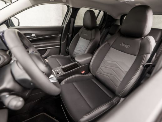 Jeep Avenger 1.2 Altitude Sport (VIRTUAL COCKPIT, APPLE CARPLAY, GROOT NAVI, JBL AUDIO, 360 CAMERA, LEDER, SPO... ActivLease financial lease